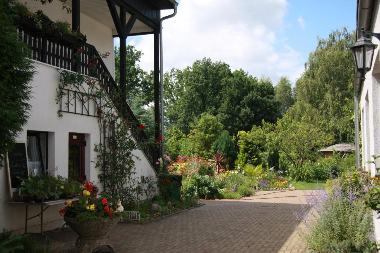 Gasthof & Pension Palmenhof Leegebruch Exteriör bild