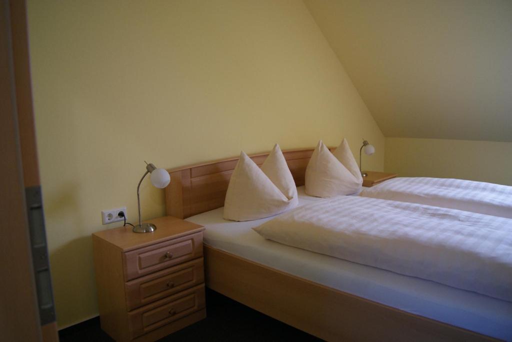 Gasthof & Pension Palmenhof Leegebruch Rum bild